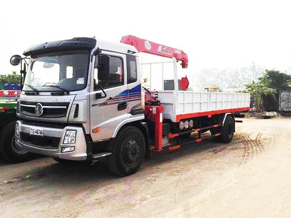 Xe tải Dongfeng 8 tấn gắn cẩu UNIC 5 tấn UR-V554 4 đốt