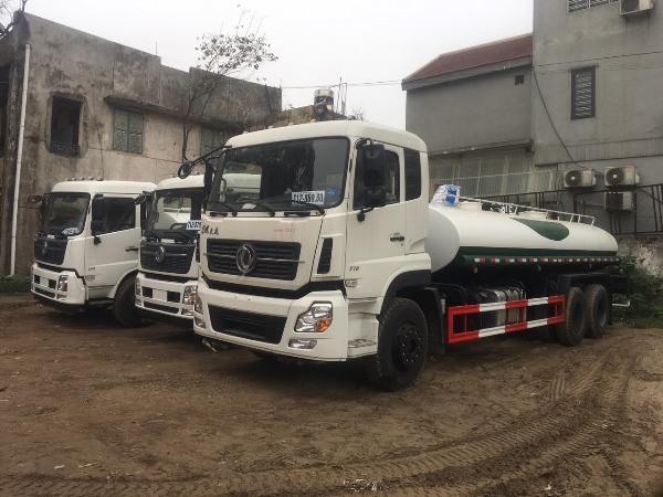 Xi téc phun nước rửa đường Dongfeng nhập khẩu 13m3