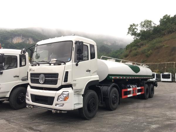 Xe xi téc phun nước rửa đường 17m3 Dongfeng nhập khẩu