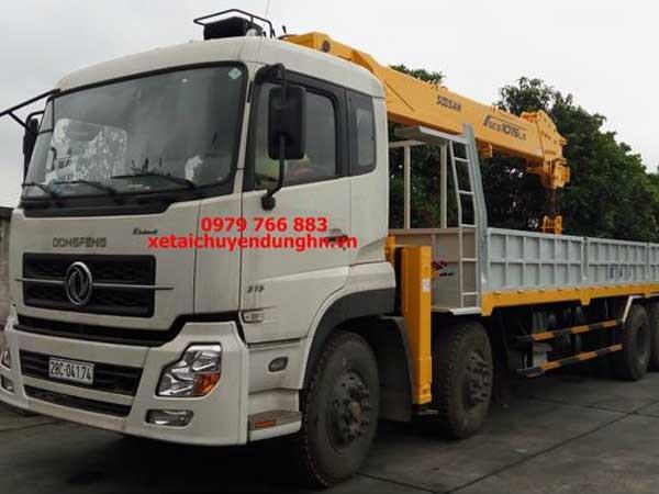 Xe tải Dongfeng Hoàng Huy L315 gắn cẩu Soosan 10 tấn