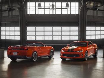 Chevrolet Camaro sắp ra mắt hai phiên bản đặc biệt