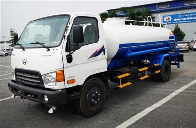 Xe xi téc phun nước rửa đường 7m3 Hyundai HD800
