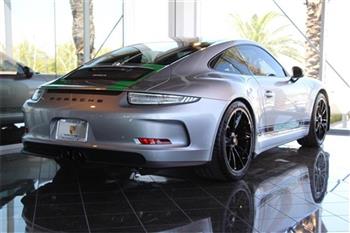 Porsche 911 R cũ có giá lên đến 10,7 tỷ đồng