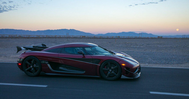 koenigsegg-agera-rs-ong-hoang-toc-do-moi-2