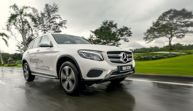 Mercedes-Benz GLC 200 phiên bản xe sang giá thấp - 2