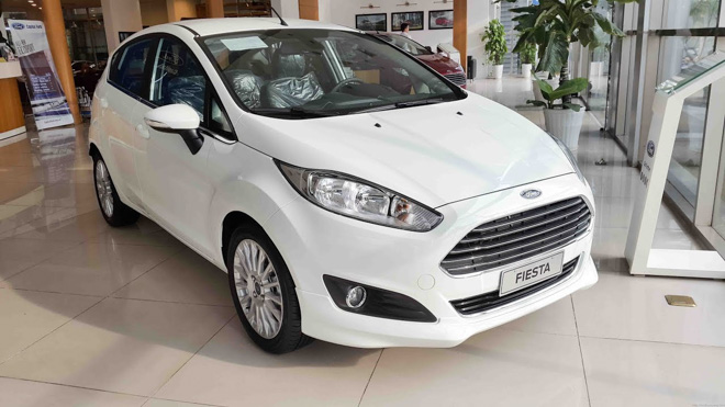 Bảng giá Ford Fiesta và Ford Ecosport tháng 6/2018 1