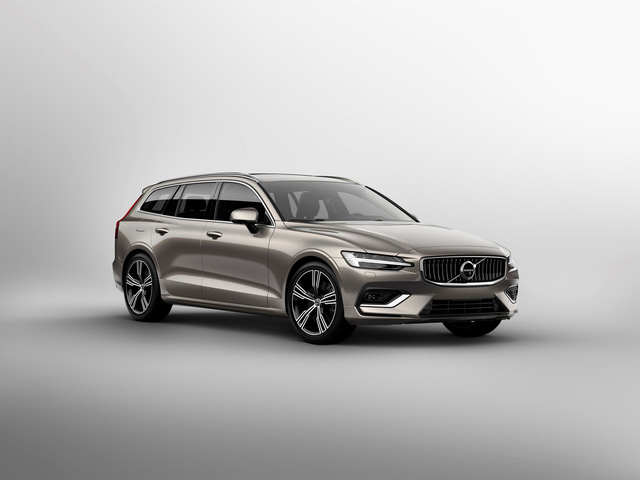 Volvo V60, XC40 Inscription mới sắp trình làng - 2