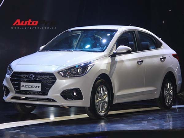 Xe lắp ráp Hyundai Accent 2018 giá từ 425 triệu đồng - 1
